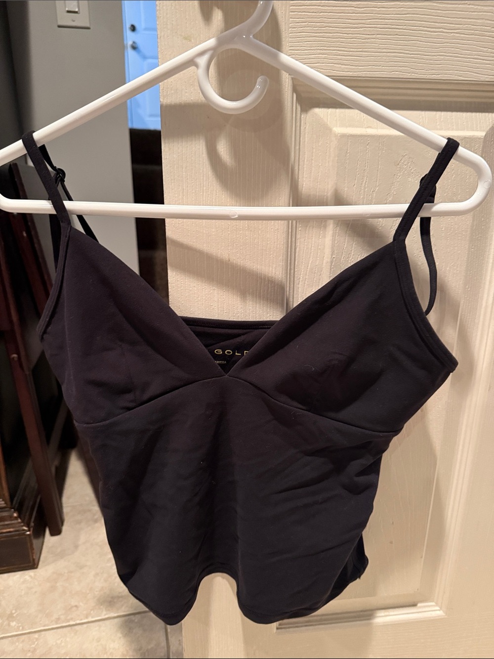 Aritzia Black Women’s Spaghetti Strap Tank Top